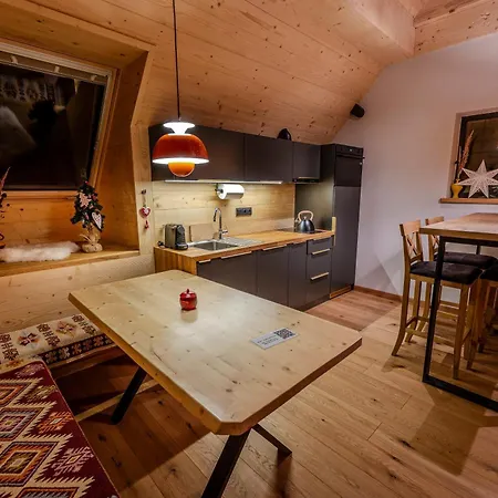 Bukowina Tatrzanska W Gorach Janiolow Wierch 43 Jacuzzi Sauna アパート